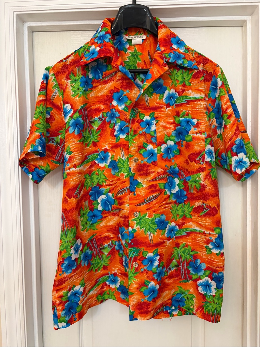 Vintage Made In Hawaii - Hawaiian Shirt Medium Floral Surfer Boat Palm Trees